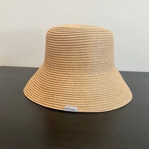 Packable Columbia Women's Tan Bucket Hat